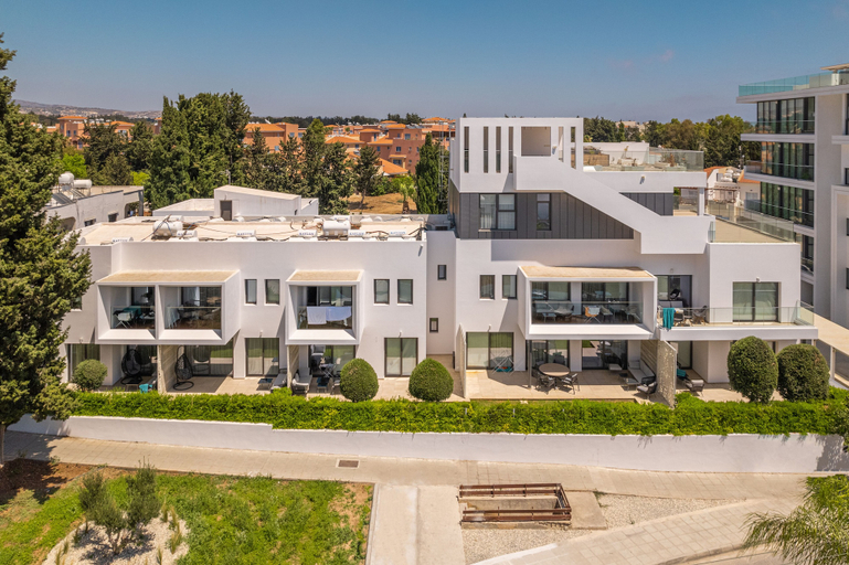 Exterior & Views 2, Silver Park