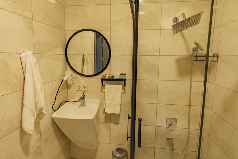 Bathroom 5, MacarTaşı Hotel, Maçka