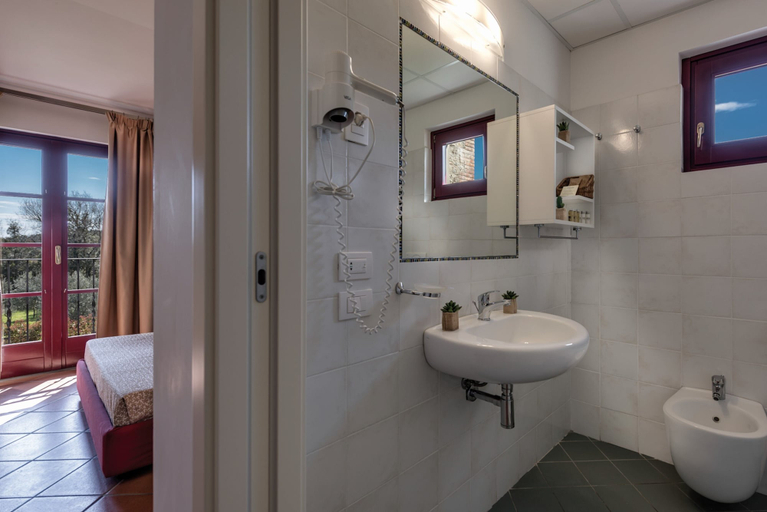 Bathroom 4, Hotel Casolare Le Terre Rosse, Siena