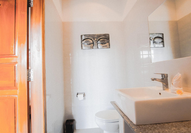 Bedroom 2, Amazing 3 Br Villa with Private Pool at Lovina, Buleleng