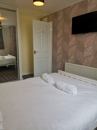 Bedroom 3, Shielded Serenity King Suite, South Tyneside
