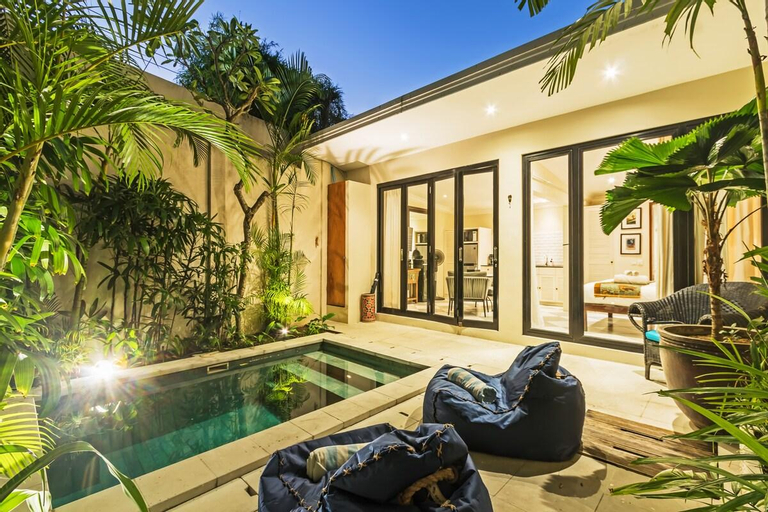 Villa Ibu Dua Romantic 1 BR in Prime Loc Seminyak, Badung