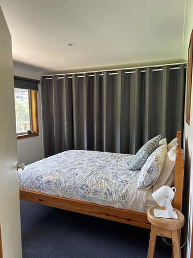 Bedroom 2, Clifton Beach Lodge, Corangamite - South