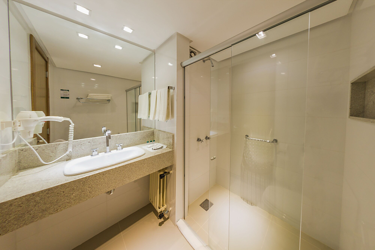Bathroom 5, Hotel Laghetto Gramado, Gramado