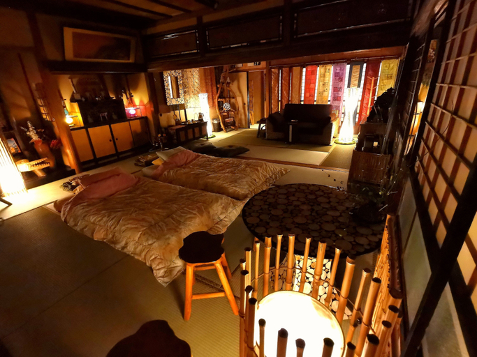 Bedroom 2, Kominka Mitsuhama Ryokan, Matsuyama