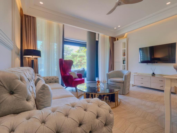 Others 5, Apartments Perla Budva