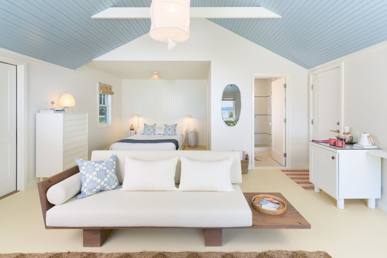 Bedroom 4, Silver Sands Motel & Beach Bungalows
