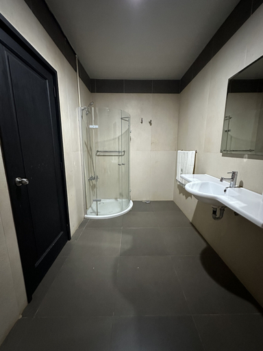 Bathroom, Sunset Village, Luperon