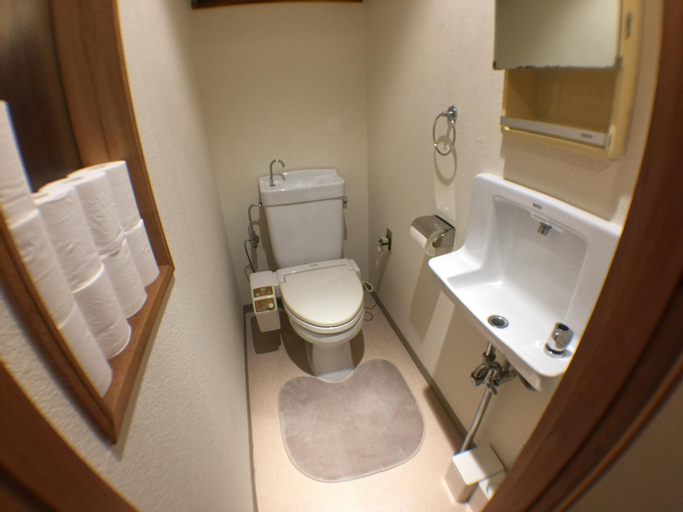 Bedroom 3, For family trip.Can stay4to10people.Near theJRsta., Takamatsu