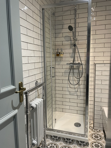 Bathroom 3, The Ivy Tree, Stockton-on-Tees