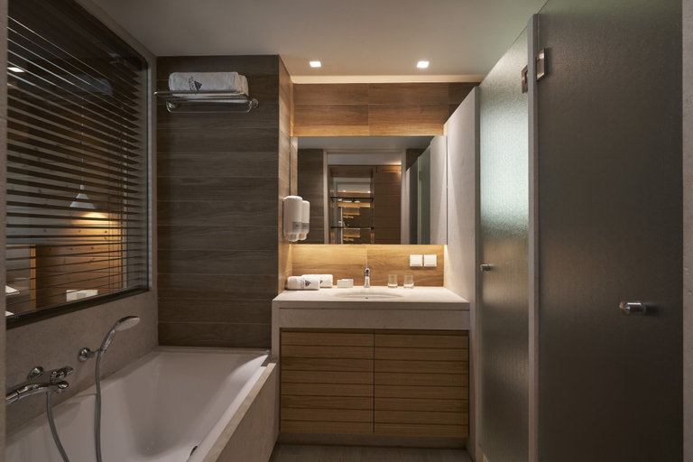 Bathroom 5, Atlantica Aegean Blue - All Inclusive, South Aegean
