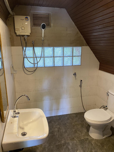 Bedroom 3, Wang Lung Camping , Phrommakhiri
