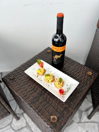 Food & Drinks 5, Lavender Moon Villas