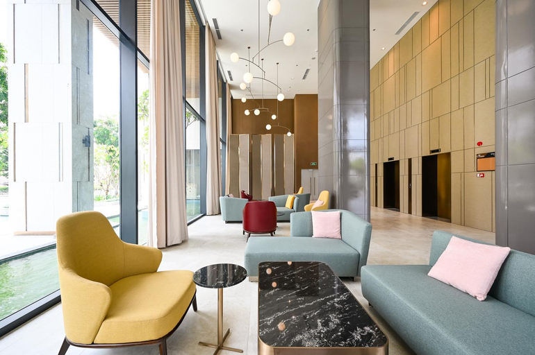 Public Area, Royal State Nguyen Luong Bang, District 7