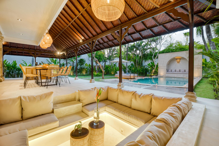 Others 5, Villa Chandika - 4 BDR, private Pool, near beach, Badung