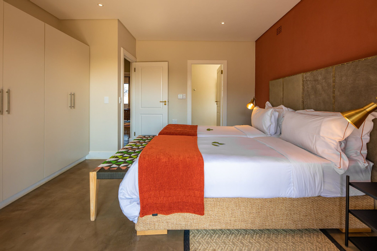 Bedroom 13