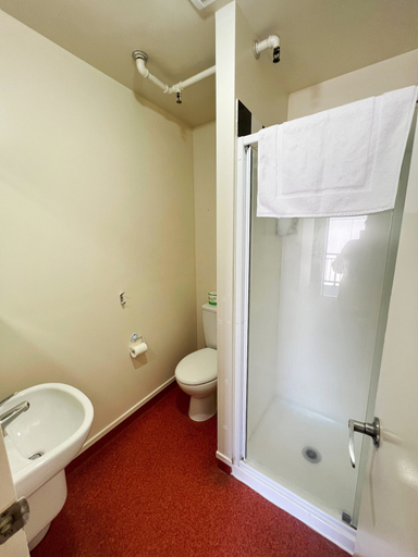 Bathroom, Stay Hostel Rotorua, Rotorua