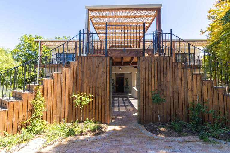 Exterior & Views 2, Val de Vine Guesthouse, Cape Winelands