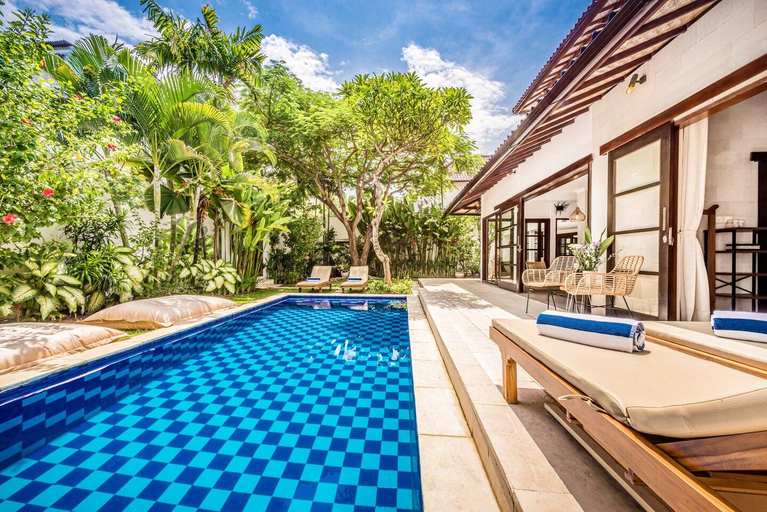 Others 4, Villa Aurora (6 BDR), big Pool, Garden, near Beach, Badung