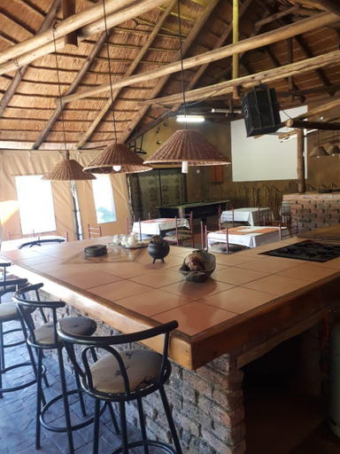 Food & Drinks 4, THORNYCROFT LODGE, Buffalo City