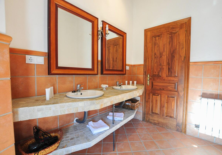 Bathroom 4, Casa Las Caballerias, Málaga