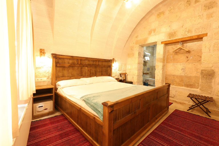 Bedroom 3, Belenus Cave Hotel, Ürgüp
