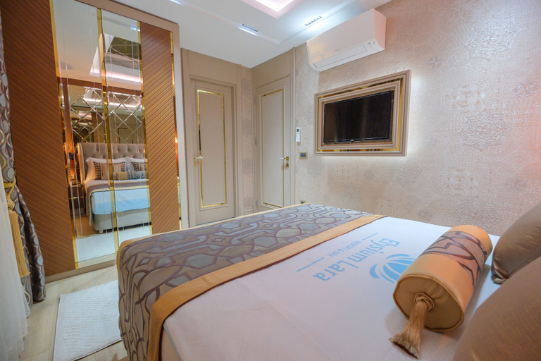 Bedroom 2, Elysium Deluxe Suites, Antalya
