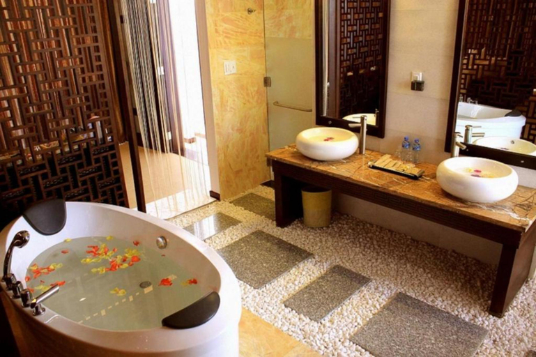 Bathroom 5, Villa Del Sol Beach Resort & Spa, Phan Thiết