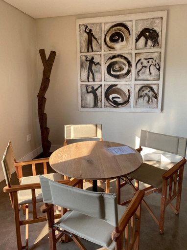 Dining Room 9