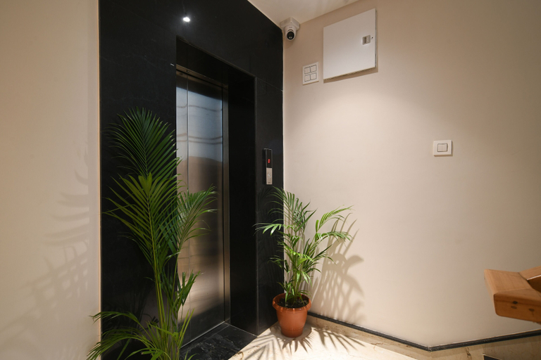 Others 4, Aceotel Xpress Mint, Indore