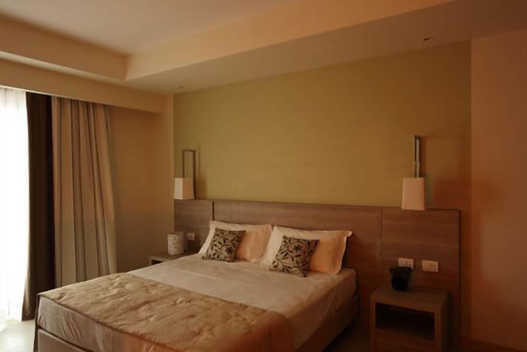 Bedroom 3, Turin Airport Hotel, Torino