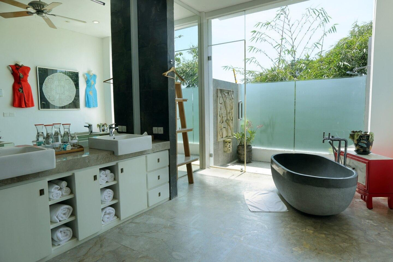 Bathroom 4, Luxury 5 bedroom full house Villa Bambuu, Badung
