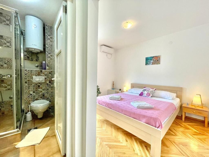 Others 5, Garden House Budva