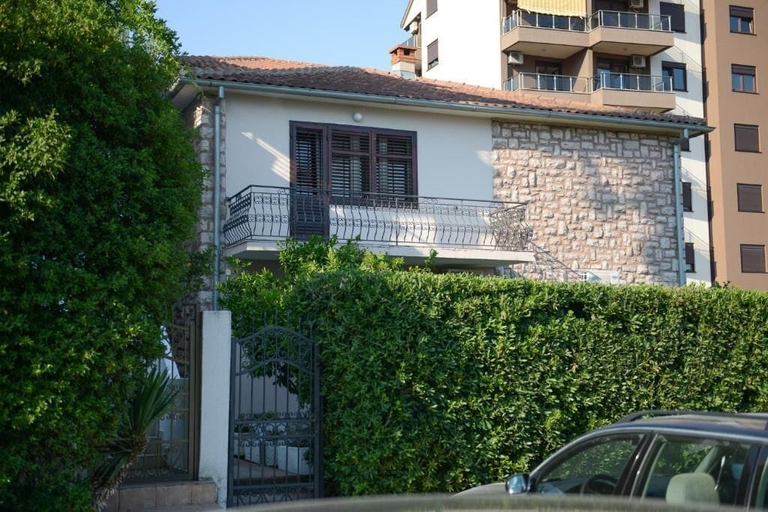 Exterior & Views 2, Apartments Petkovic Budva