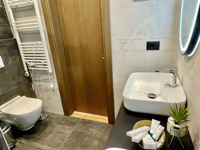 Bathroom 3, EL MAR HOTEL, Vlorës