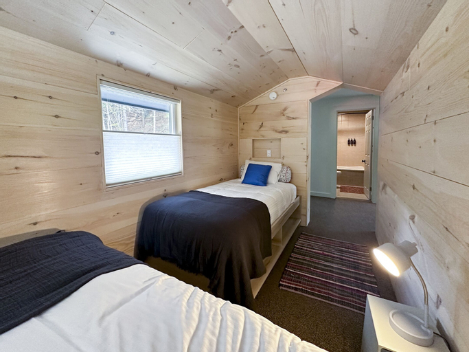 Bedroom 14