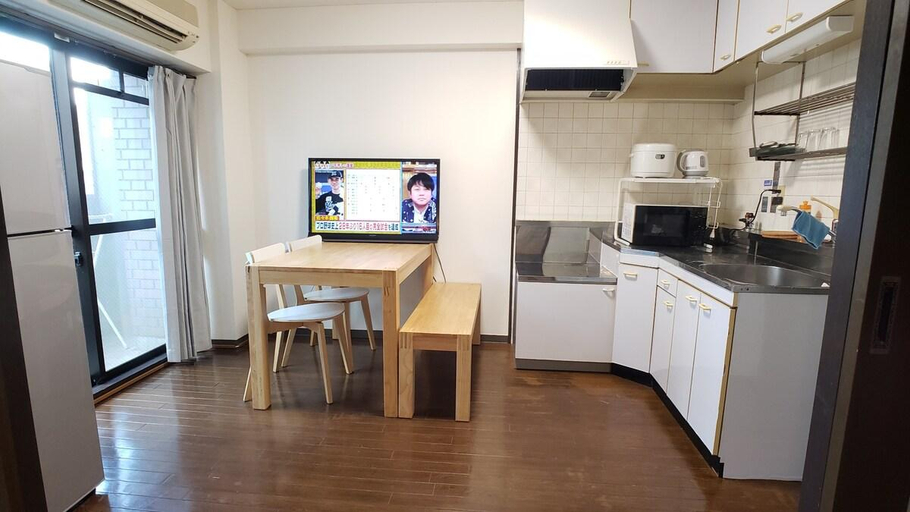 Others 5, MORI Apartment (Dotonbori) (42m², 2 Bedrooms, 1 Private Bathroom), Osaka