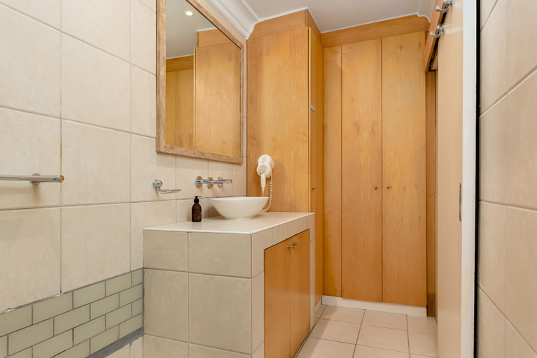 Bathroom 3, Caprice Court 6, City of Cape Town