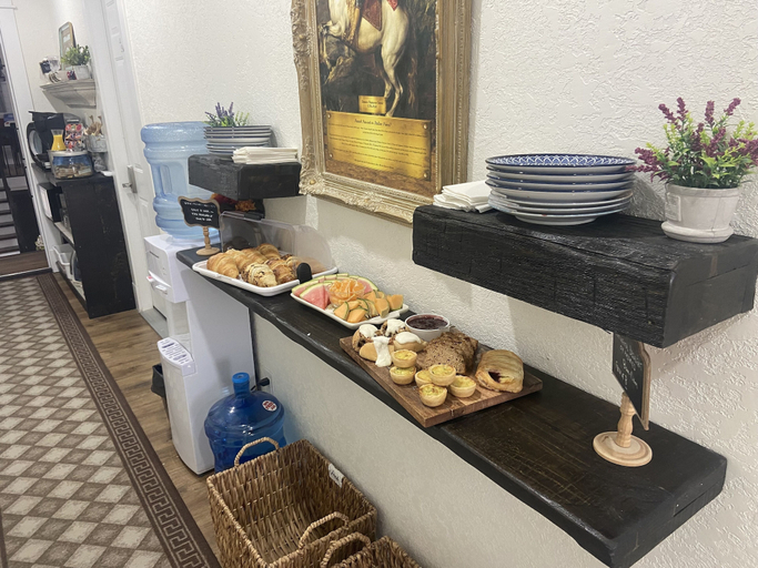 Food & Drinks 5, Villa di Casa - Boutique Hotel, Prince Edward