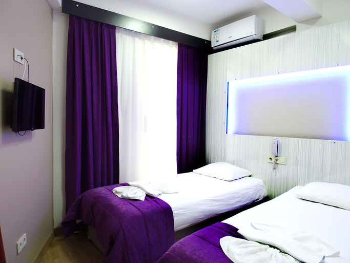 Bedroom 2, Kadikoy Arya Hotel, Kadıköy