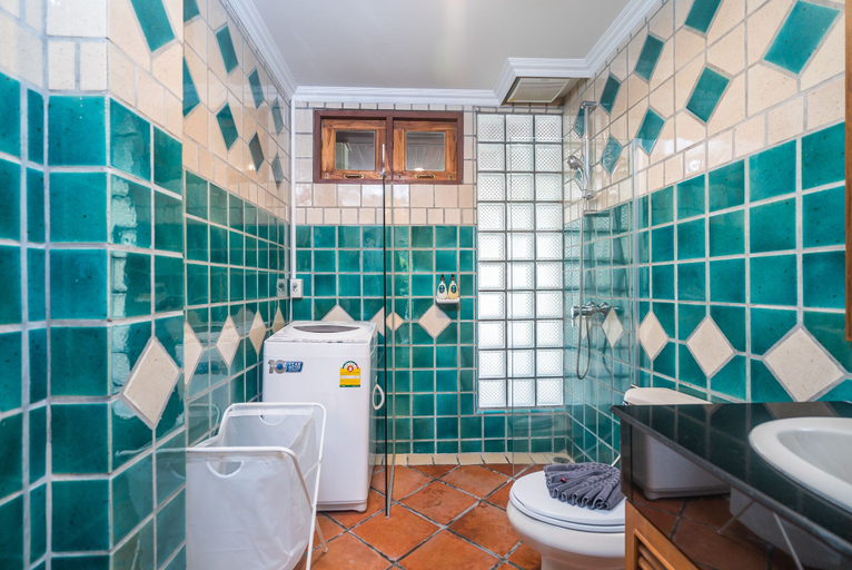 Bathroom 4, Nakatani Villas By Lofty, Phuket Island