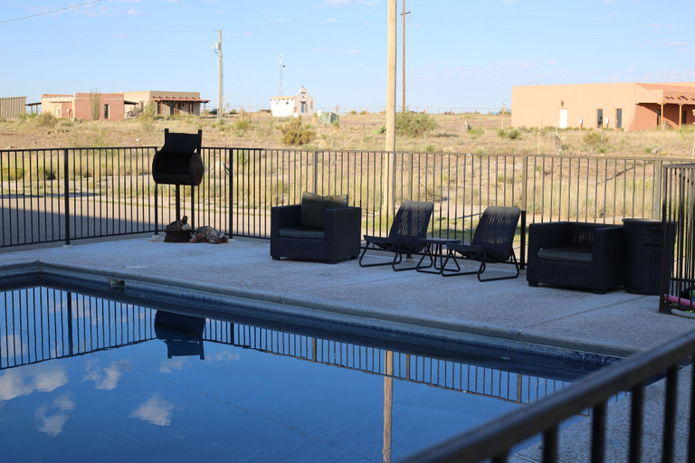 Others 5, Glampinn Marfa, Presidio