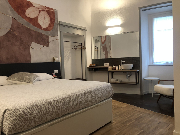 Bedroom 4, DIMOR'A'   ROOMS, Grosseto