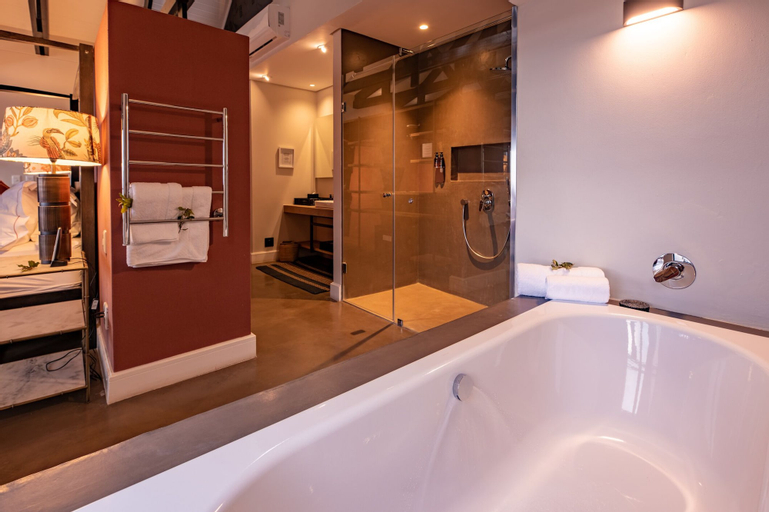 Bathroom 5