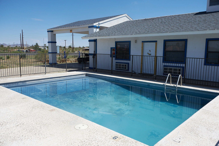Sport & Beauty 4, Glampinn Marfa, Presidio
