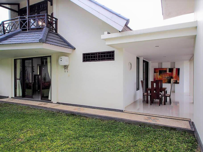 Exterior & Views 2, Villa Suriyah Lombok maximum 8 adult, Lombok