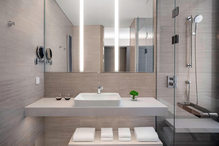 Bathroom 4, Courtyard by Marriott Shanghai Minhang, Shanghai