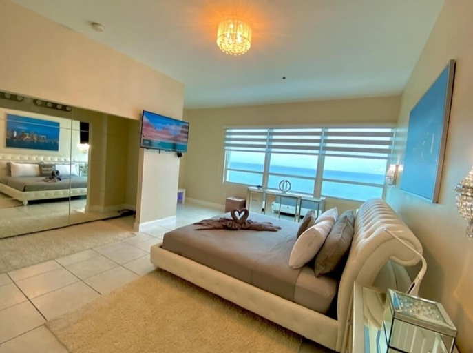 Bedroom 2, Large Ocean front Penthouse, Miami-Dade