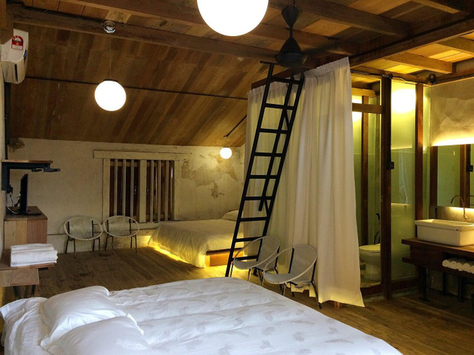 Bedroom 2, Premium Suite Room, Rimba Hang Kasturi Residence, Malacca City