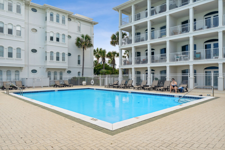 Sport & Beauty 3, Villas at Sunset Beach, Walton